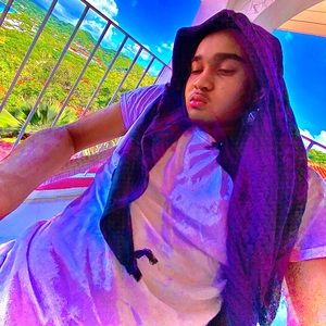 Meet your Posher, Zane